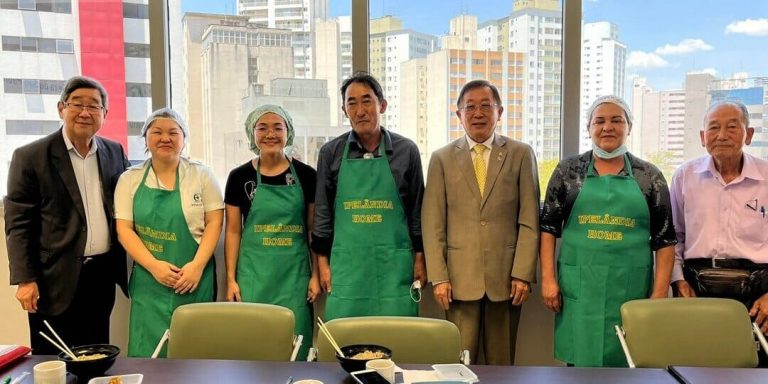 Reunião da Diretoria e Refeição Especial na Matriz
